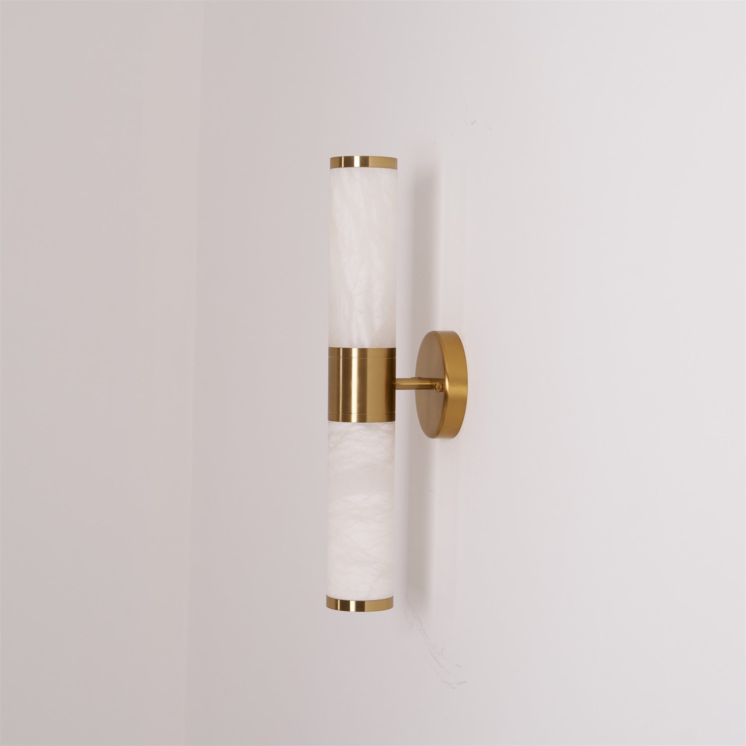 Lucian Alabaster Wall Lamp