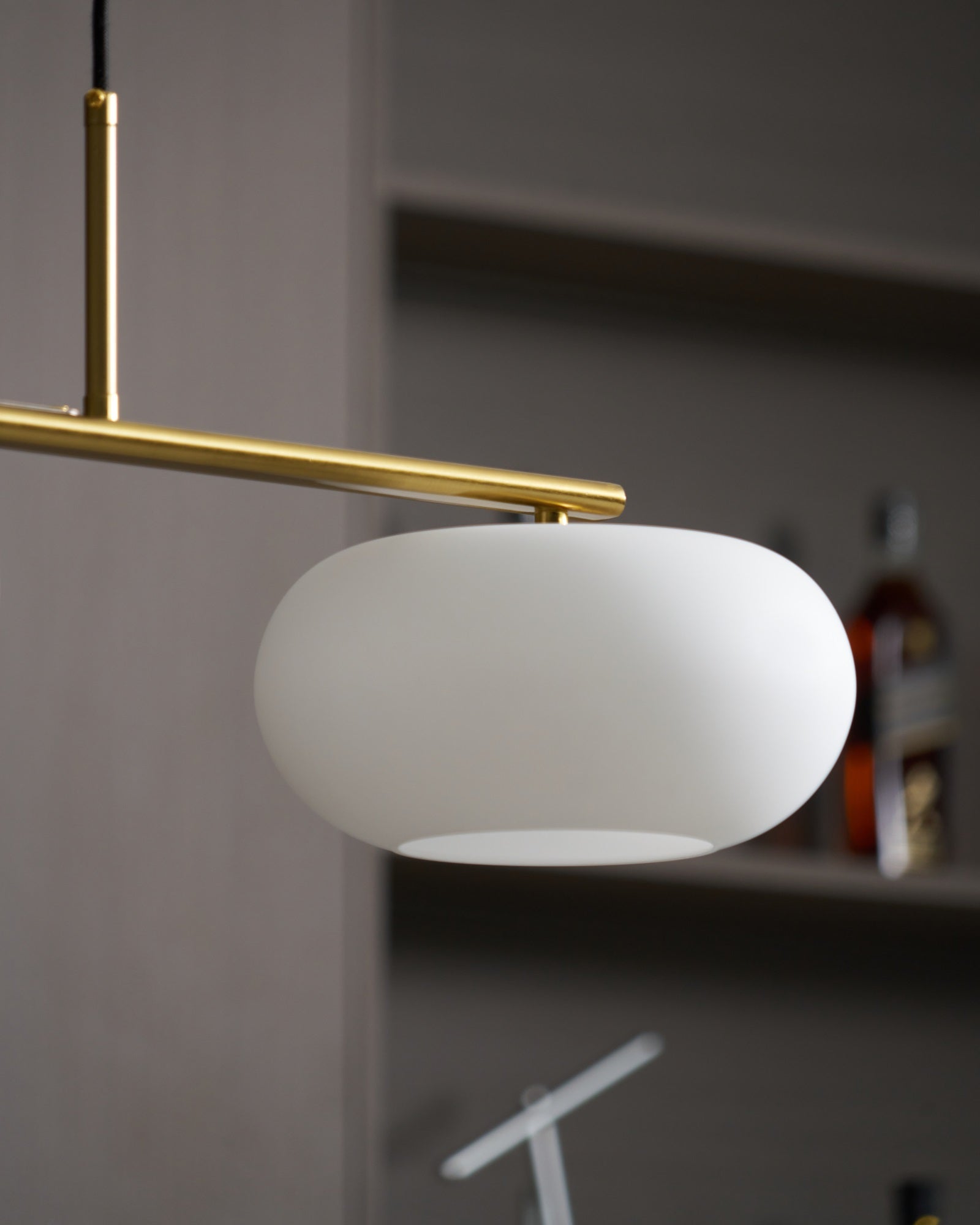 Lustra Pendant Lamp 3-Light Globe Shaped Linear - Neutral Decor