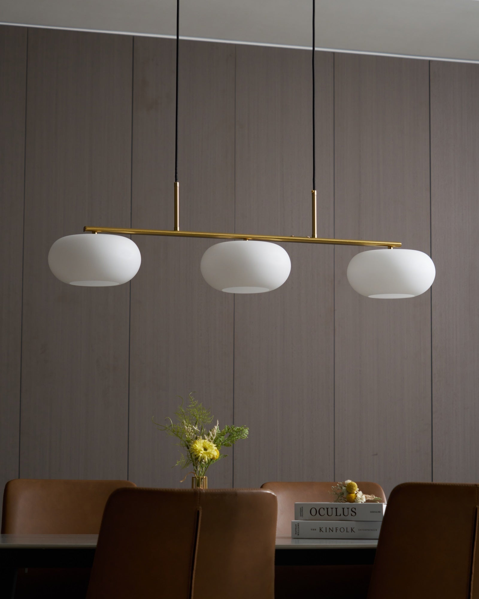 Lustra Pendant Lamp 3-Light Globe Shaped Linear - Neutral Decor