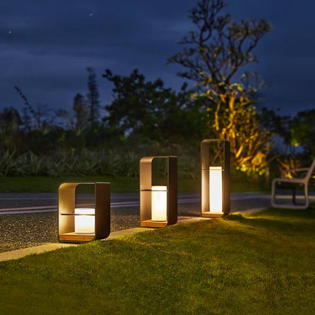 Ray Minimalist Metal Cuboid Candle Outdoor Floor Light