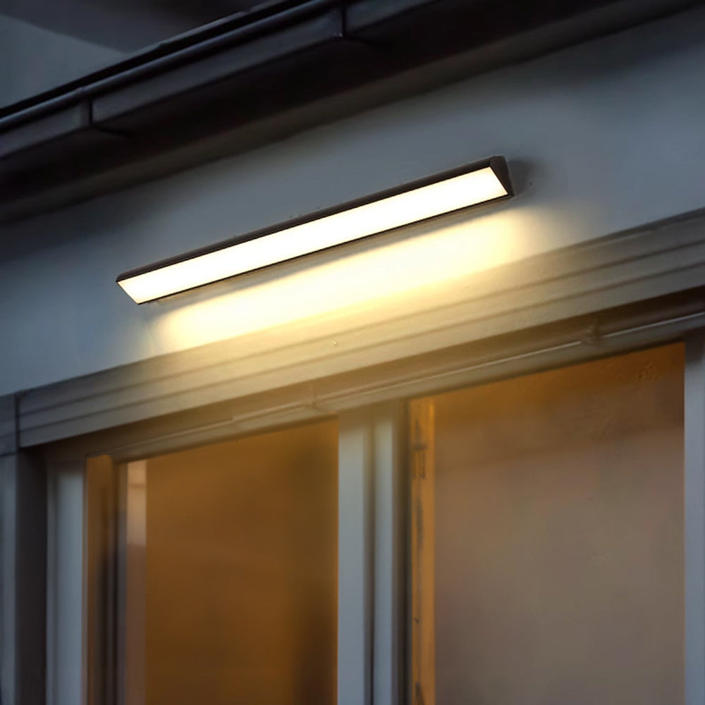 Arisha Modern Tri-Prism Acrylic Waterproof Outdoor Wall Lamp