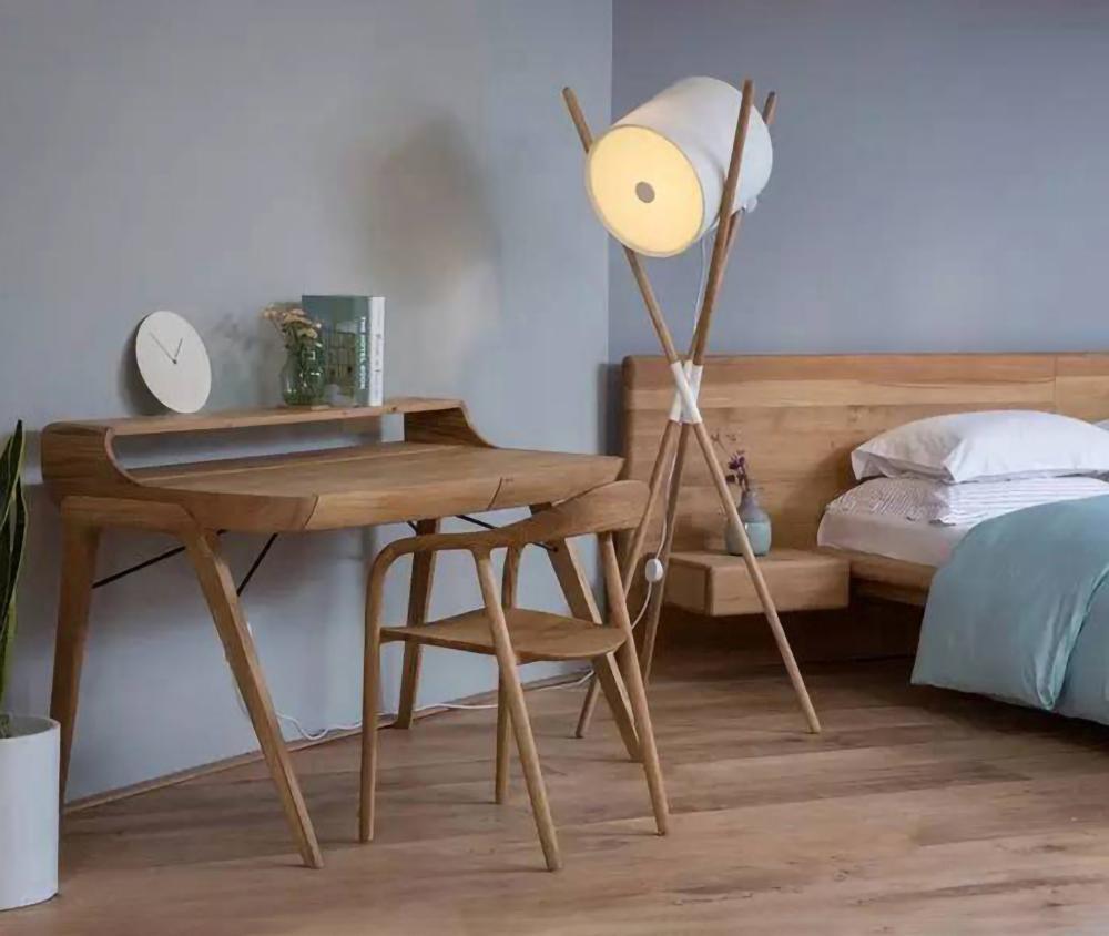 Syloena Contemporary Wood Floor Lamp