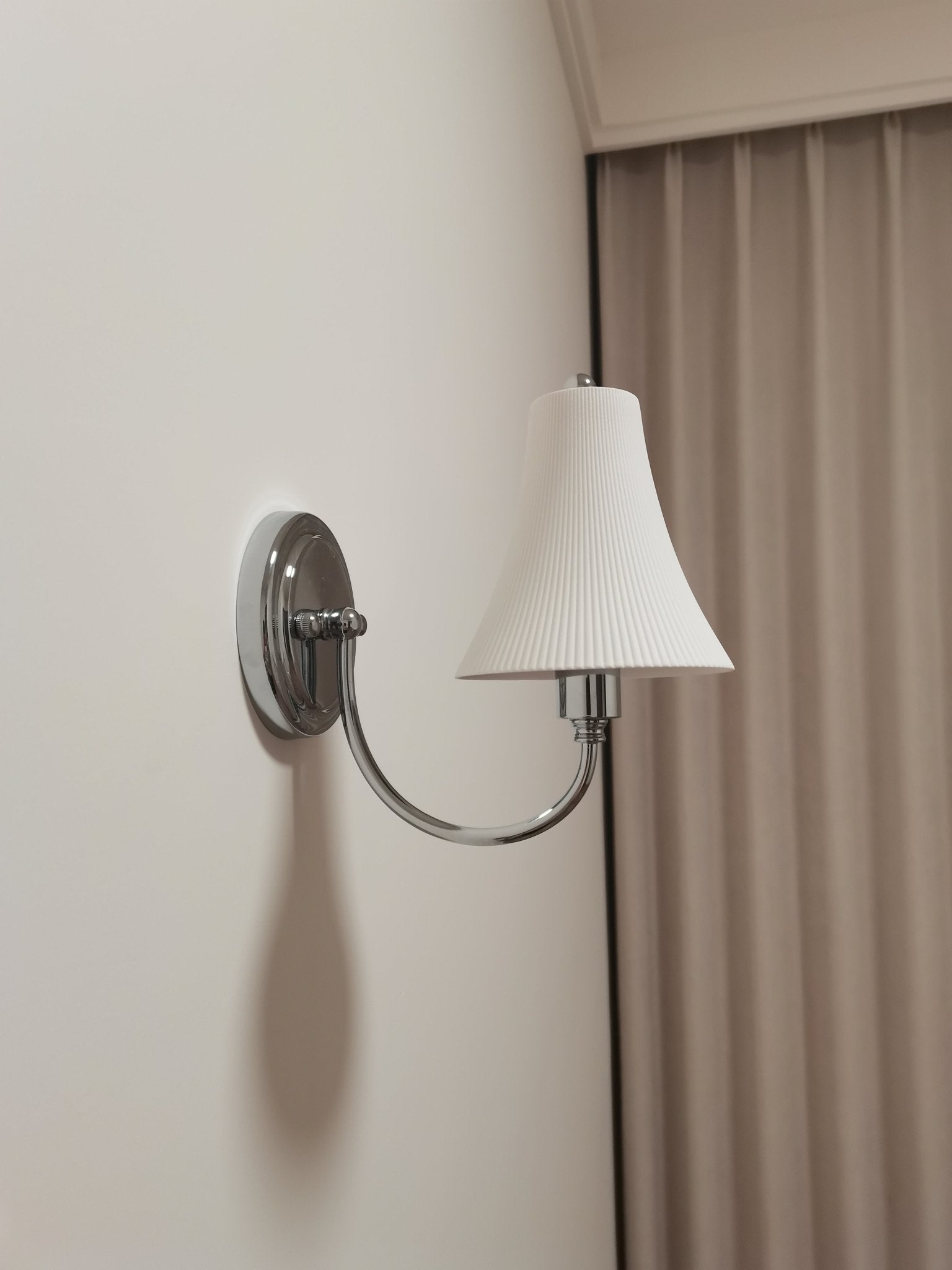 Selwyn Slim Waist Wall Sconce