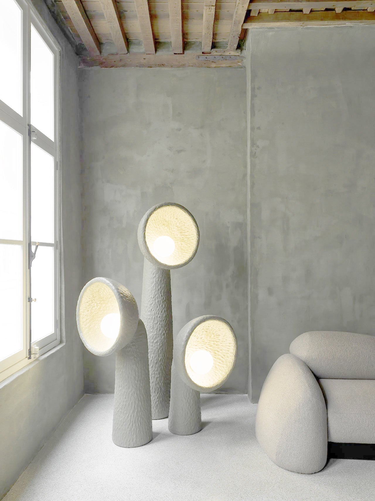 Ernionis Textured Ceramic Floor Lamp