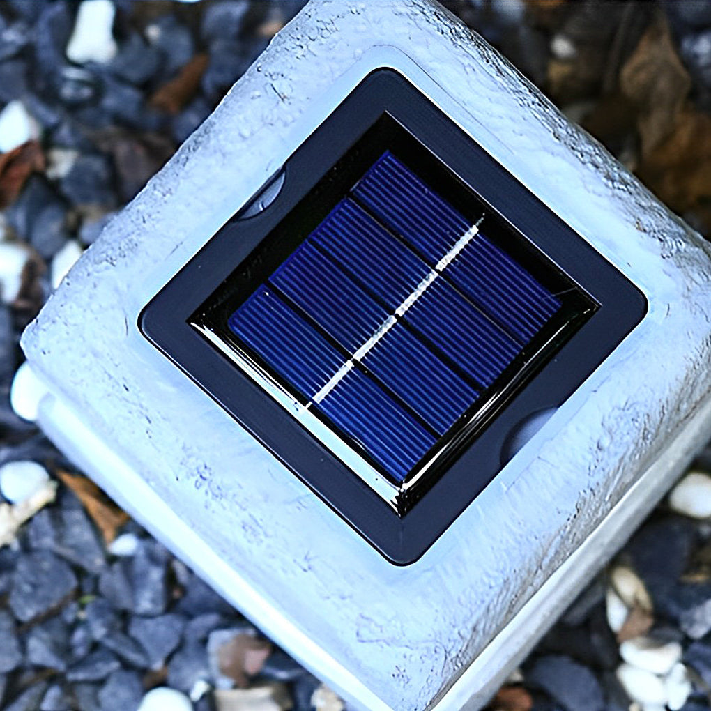 Thunder Sleek Square Solar Resin Garden Lamp