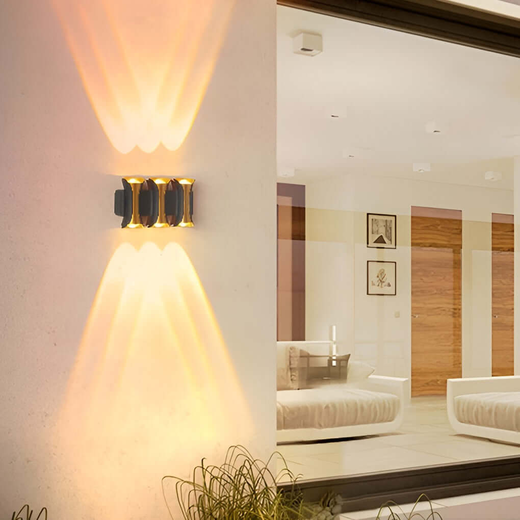 Phineas LED Modern Aluminum Outdoor Wall Sconce Light