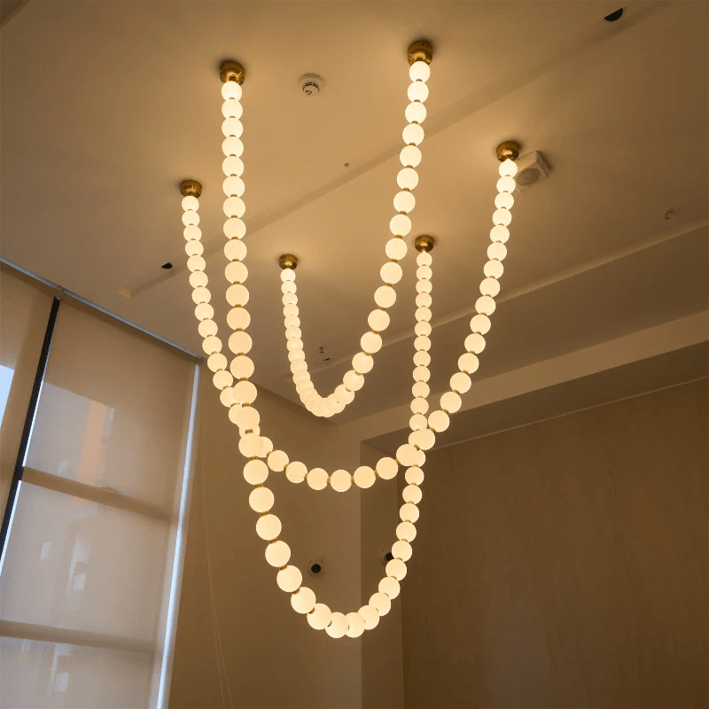 Zalvarin Brass Sputnik Chandelier - Neutral Decor