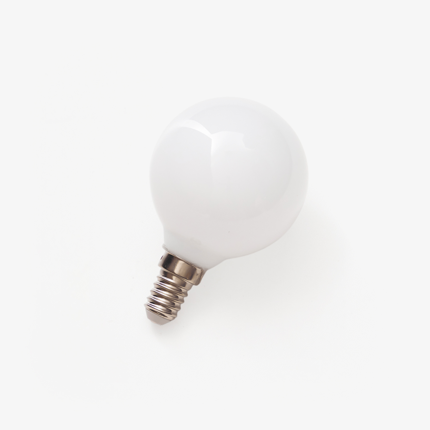 Cassiel Viremont White LED Light E14 or E12 Bulb