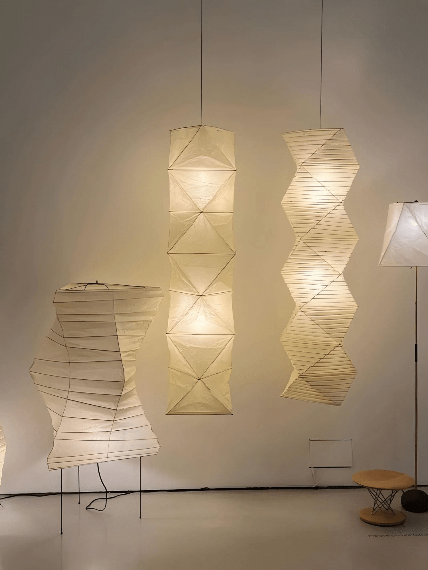 Jirso Minimalist Paper Pendant Light