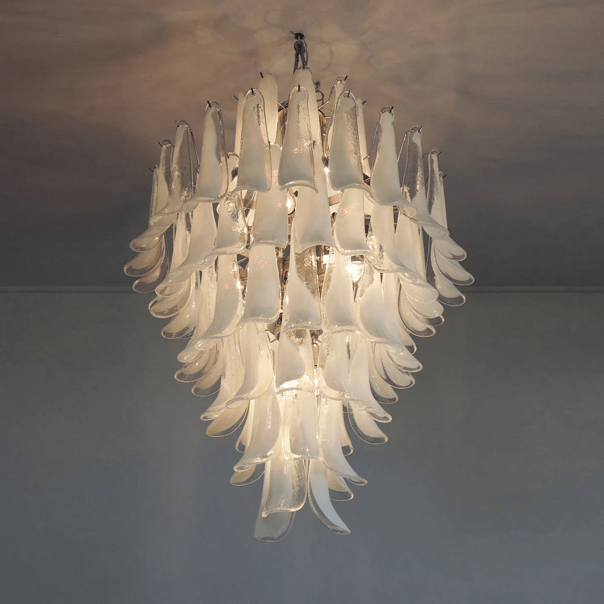 Orlian Glass Petals Pendant Lamp