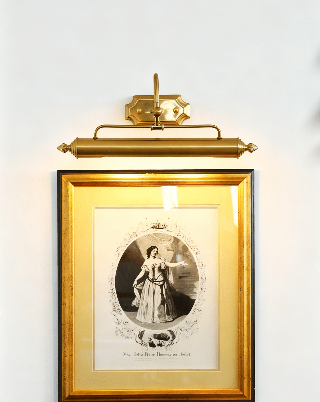 Gildorane Lumeo Wall Light