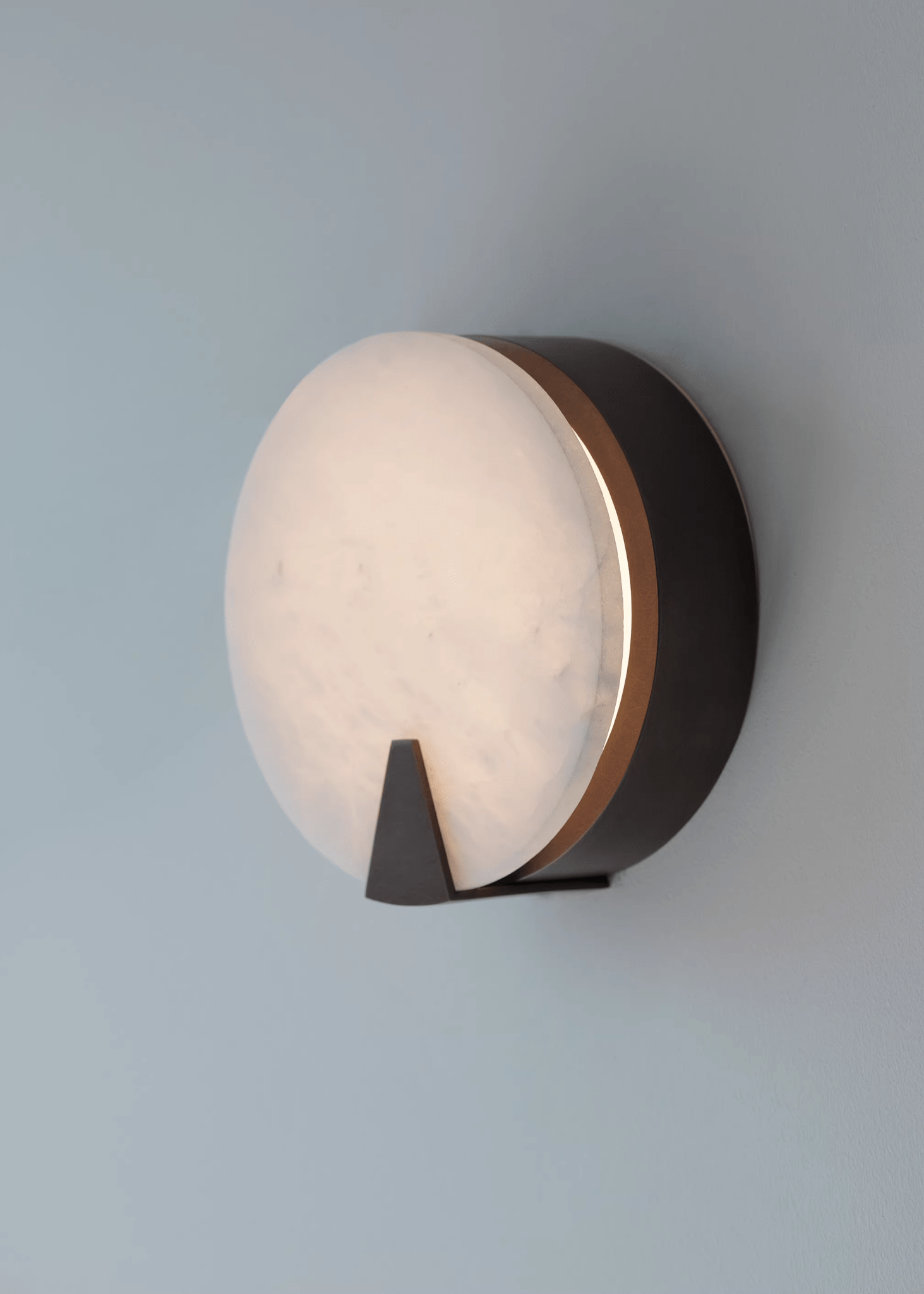 Albirira Halo Alabaster Wall Light