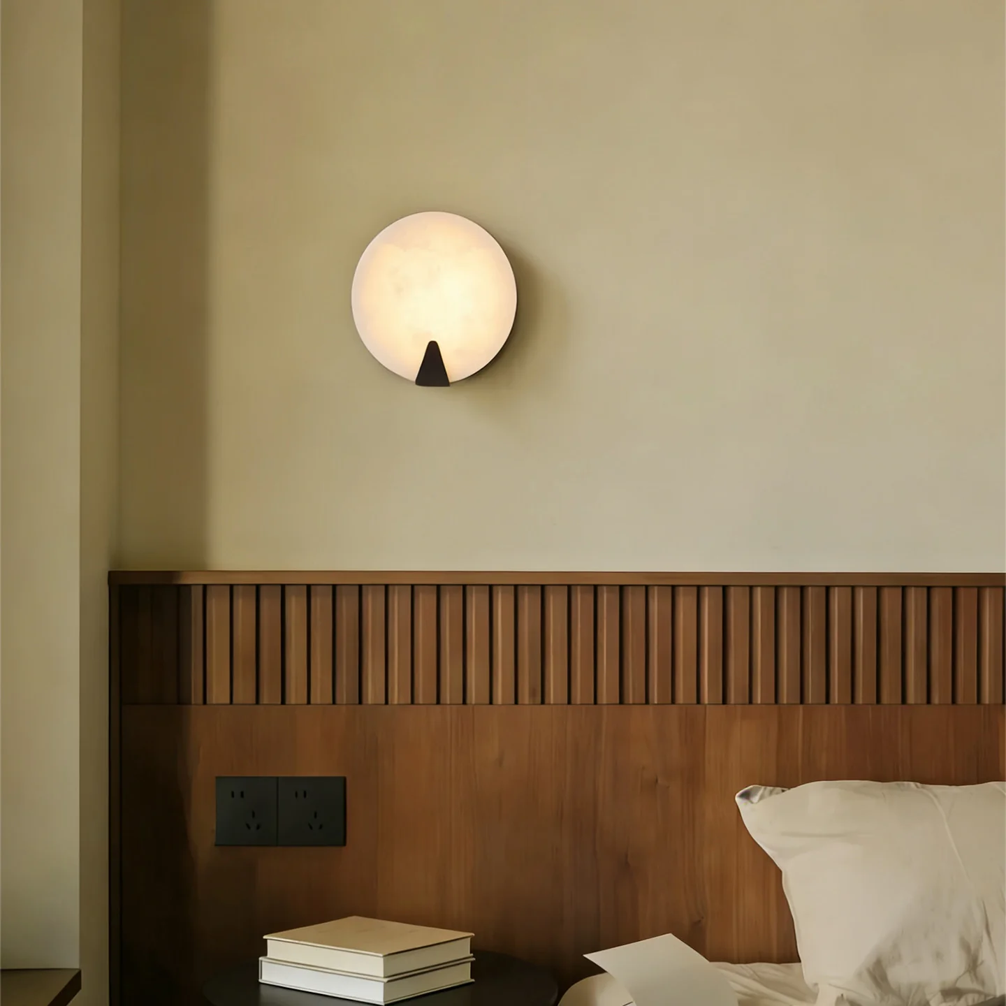 Albirira Halo Alabaster Wall Light