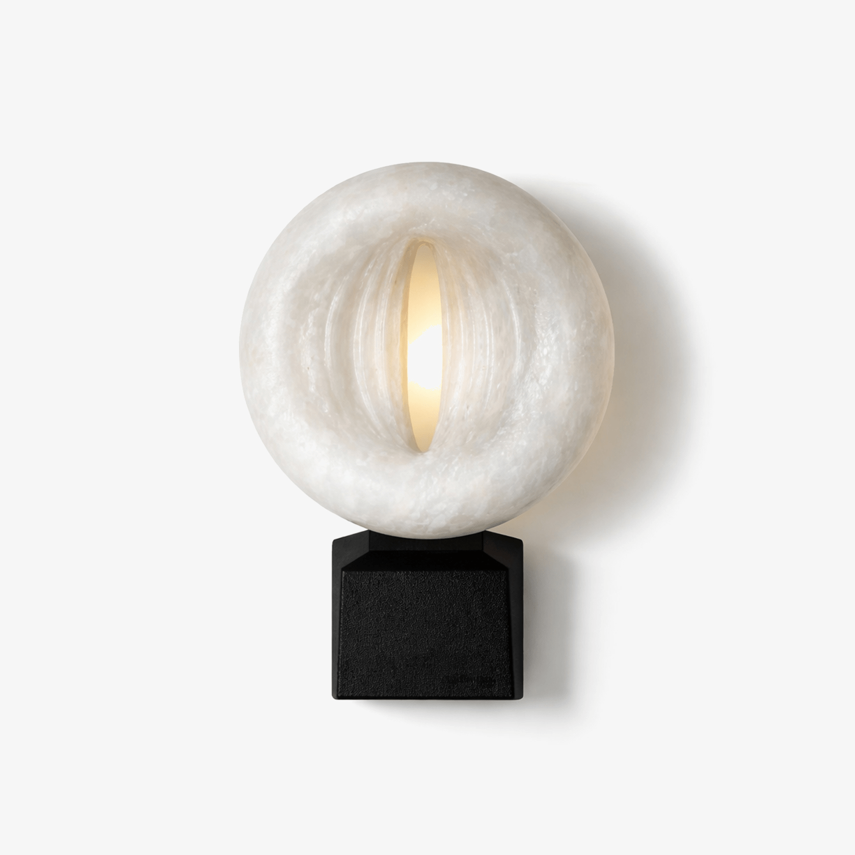 Eirion Rift Alabaster Wall Lamp