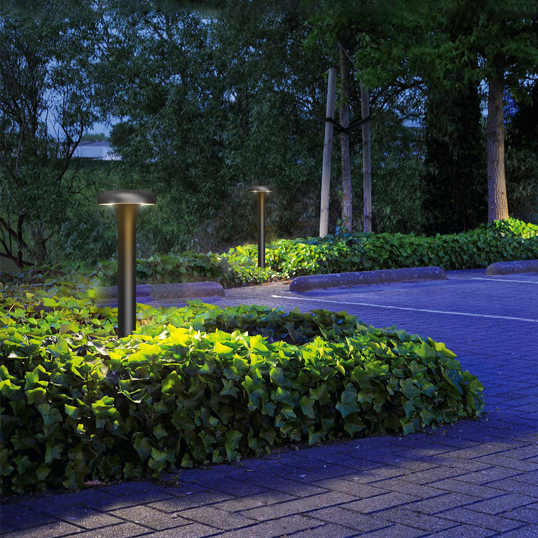 Eliot LED Lights Minimalist Aluminum Outdoor Light