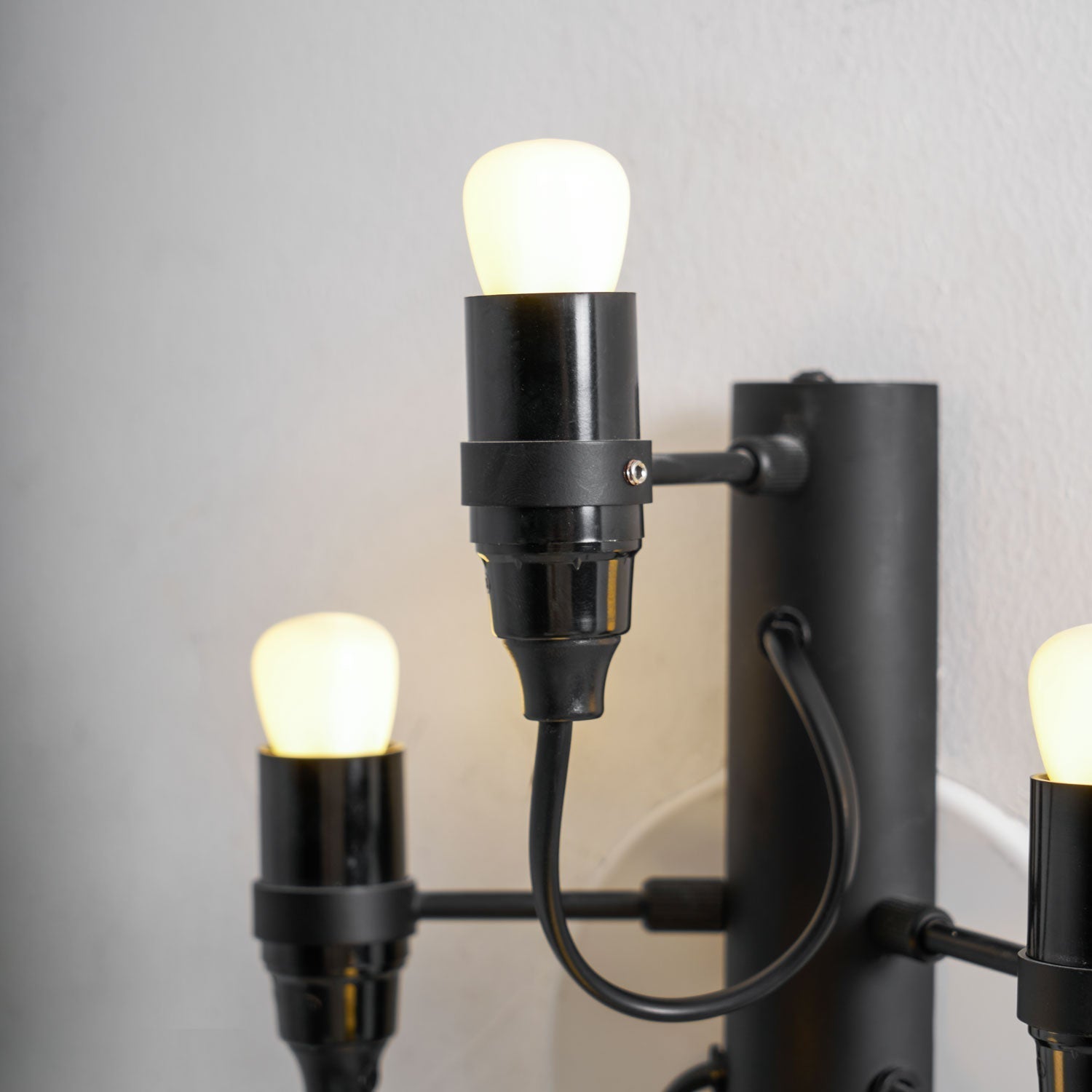Myraeara Classic Unique Wall Lamp