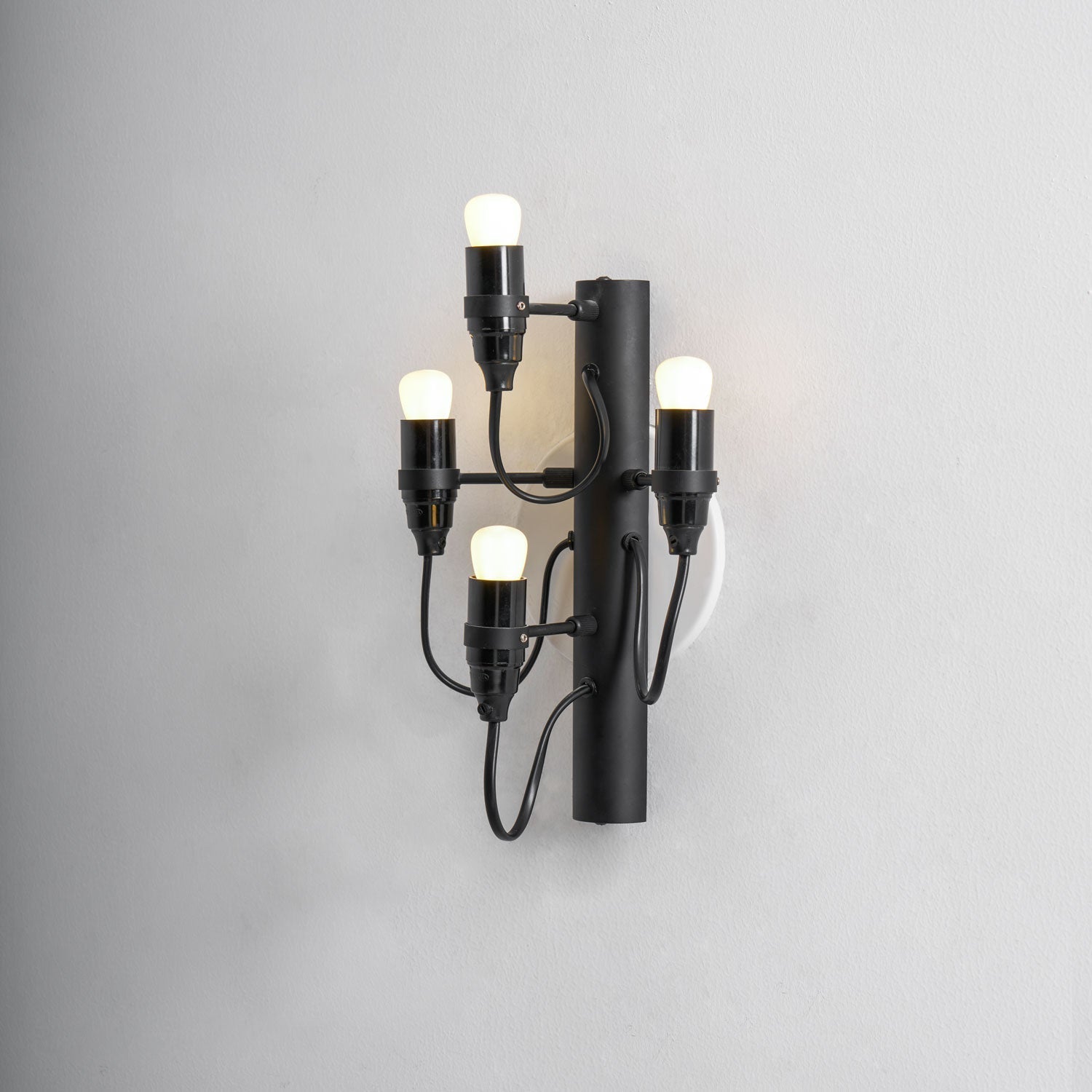 Myraeara Classic Unique Wall Lamp