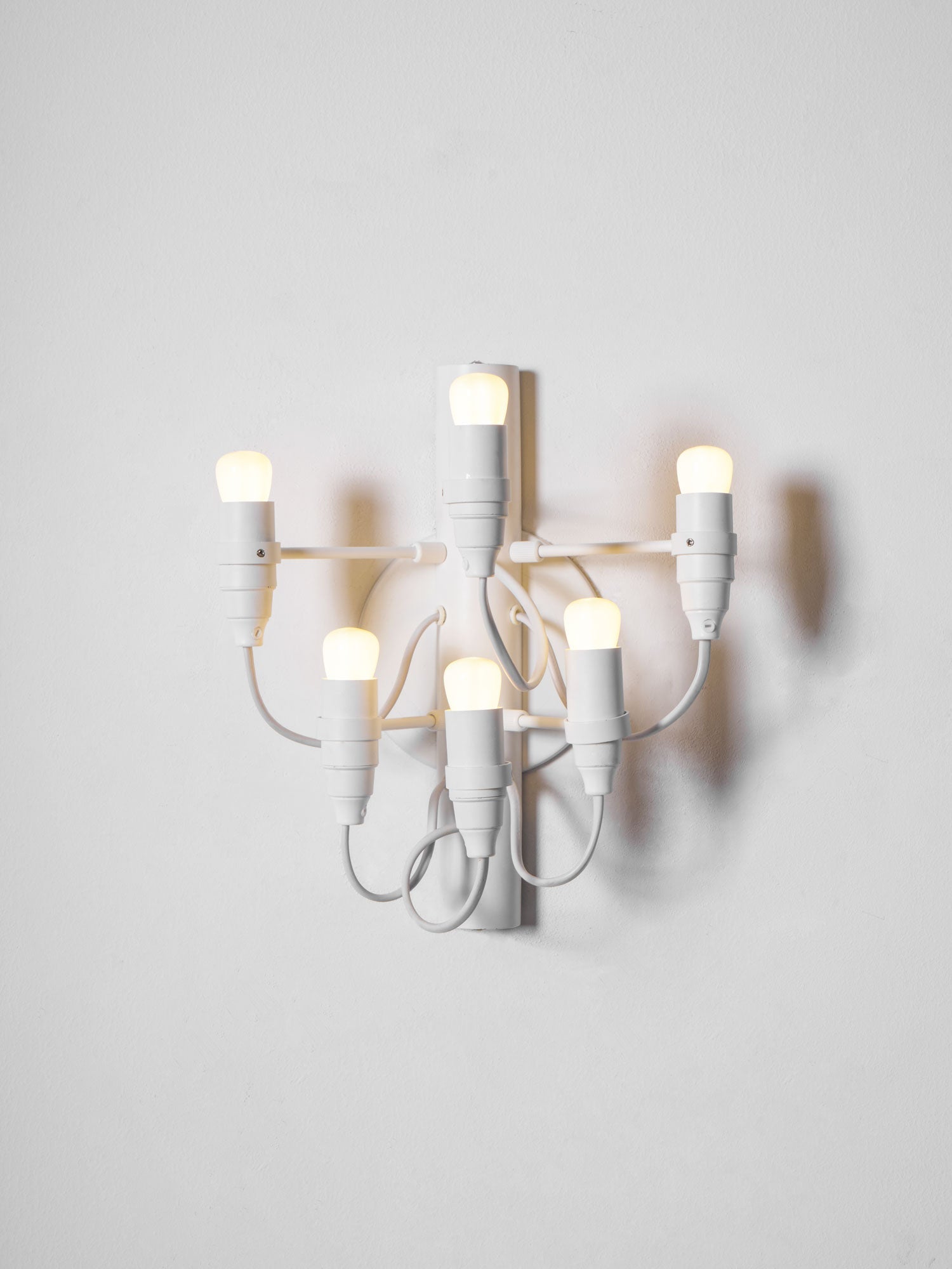 Myraeara Classic Unique Wall Lamp