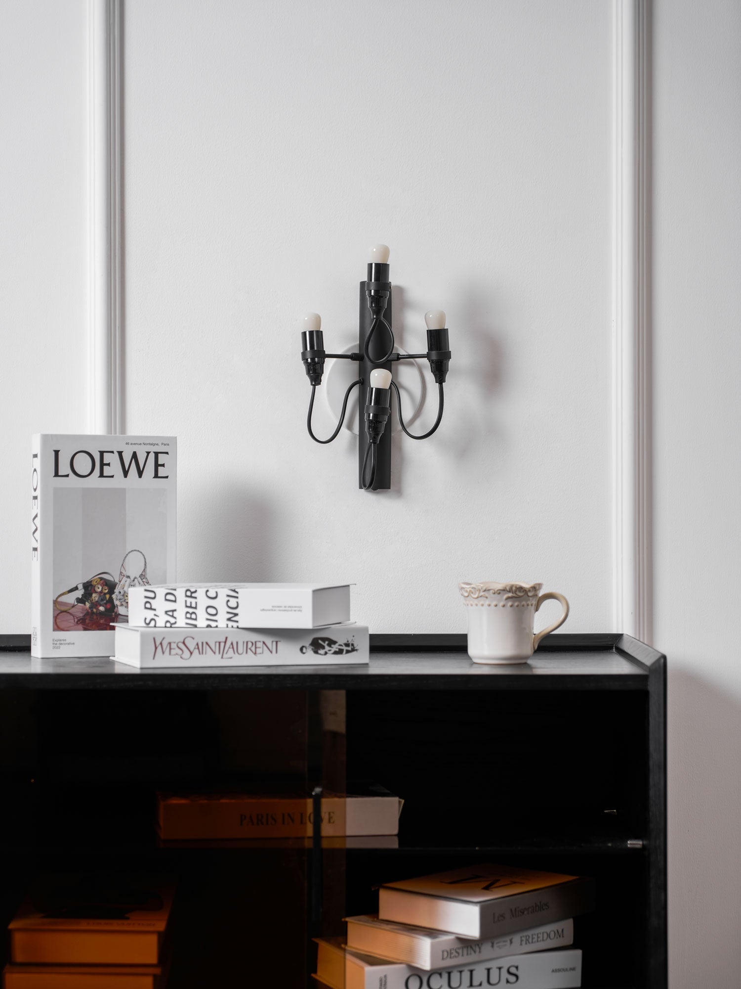 Myraeara Classic Unique Wall Lamp