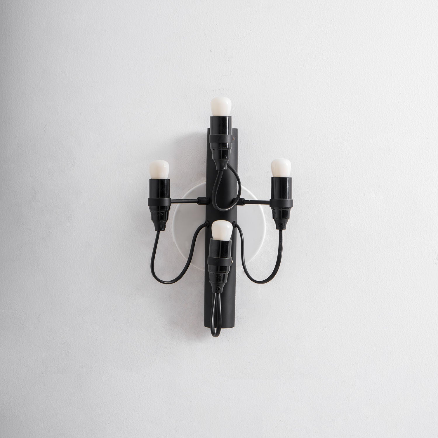 Myraeara Classic Unique Wall Lamp