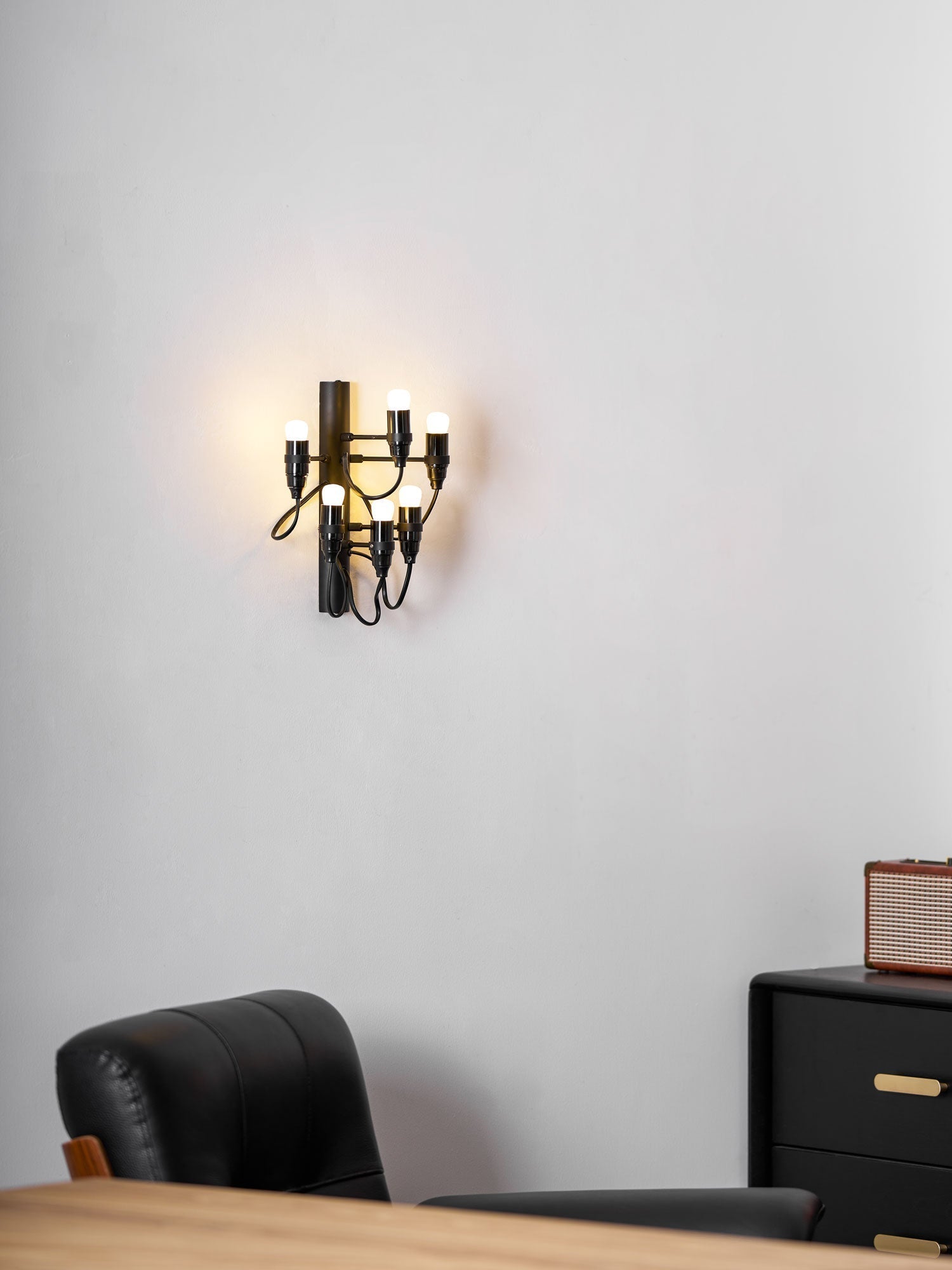 Myraeara Classic Unique Wall Lamp