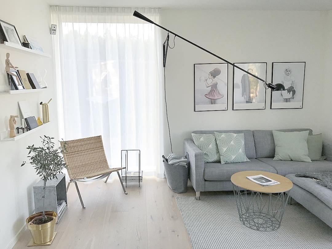 Cid Modern Minimalist Long Arm Wall Lamp