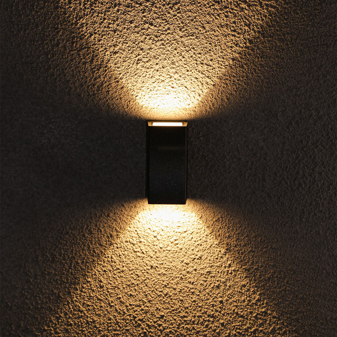 Mararet Modern LED Aluminum Outdoor Wall Light