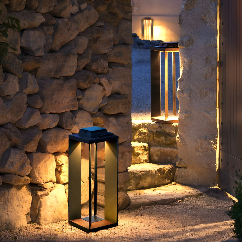 Huber Creative LED Modern Steel Outdoor Lawn Lights