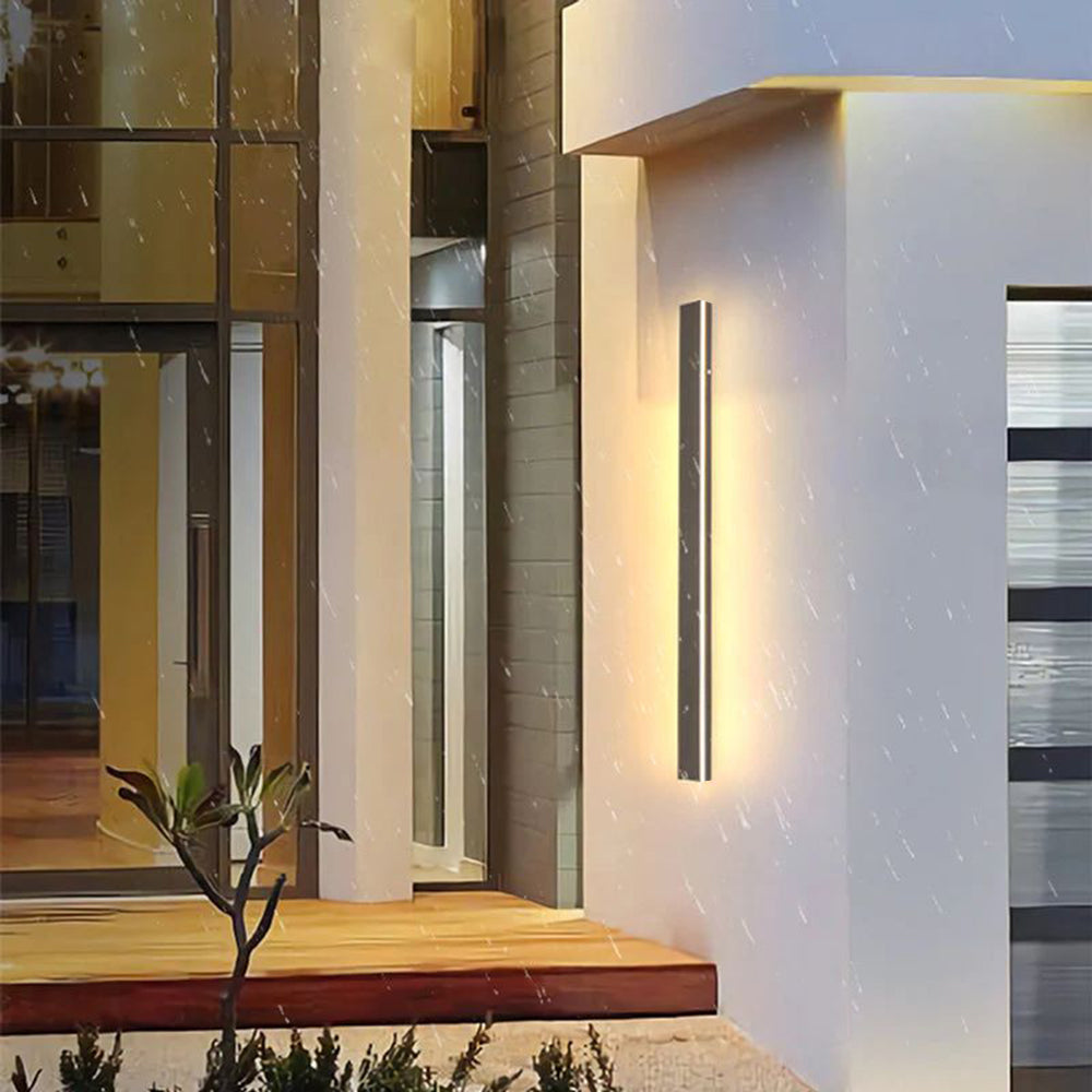 Arisha Sleek Minimalist Rimless Linear Outdoor Wall Light