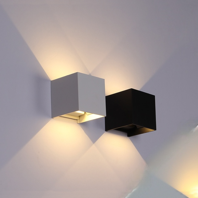 Ray Modern Adjustable Square Outdoor Wall Lamp LED