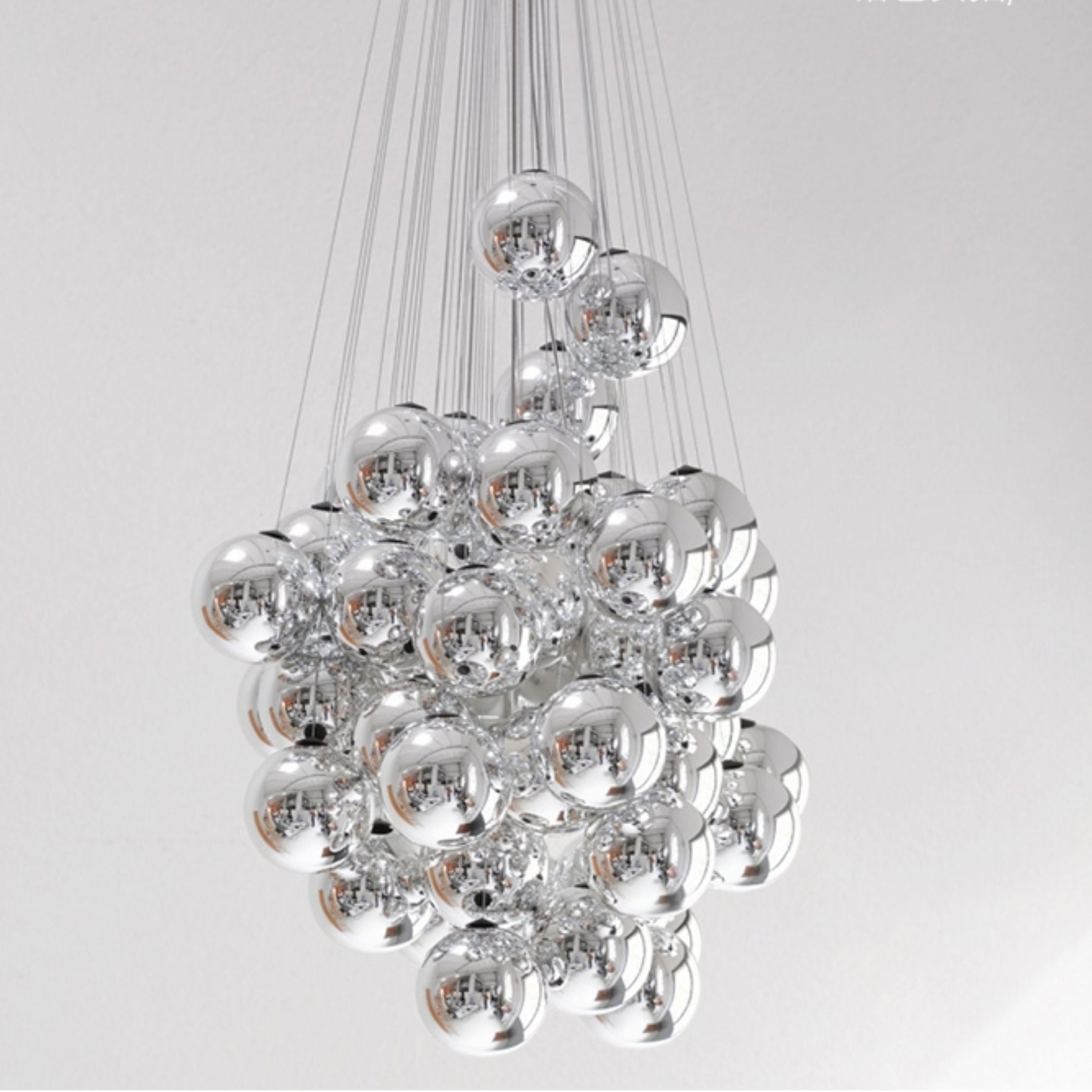 Orellis Cascade Chandelier