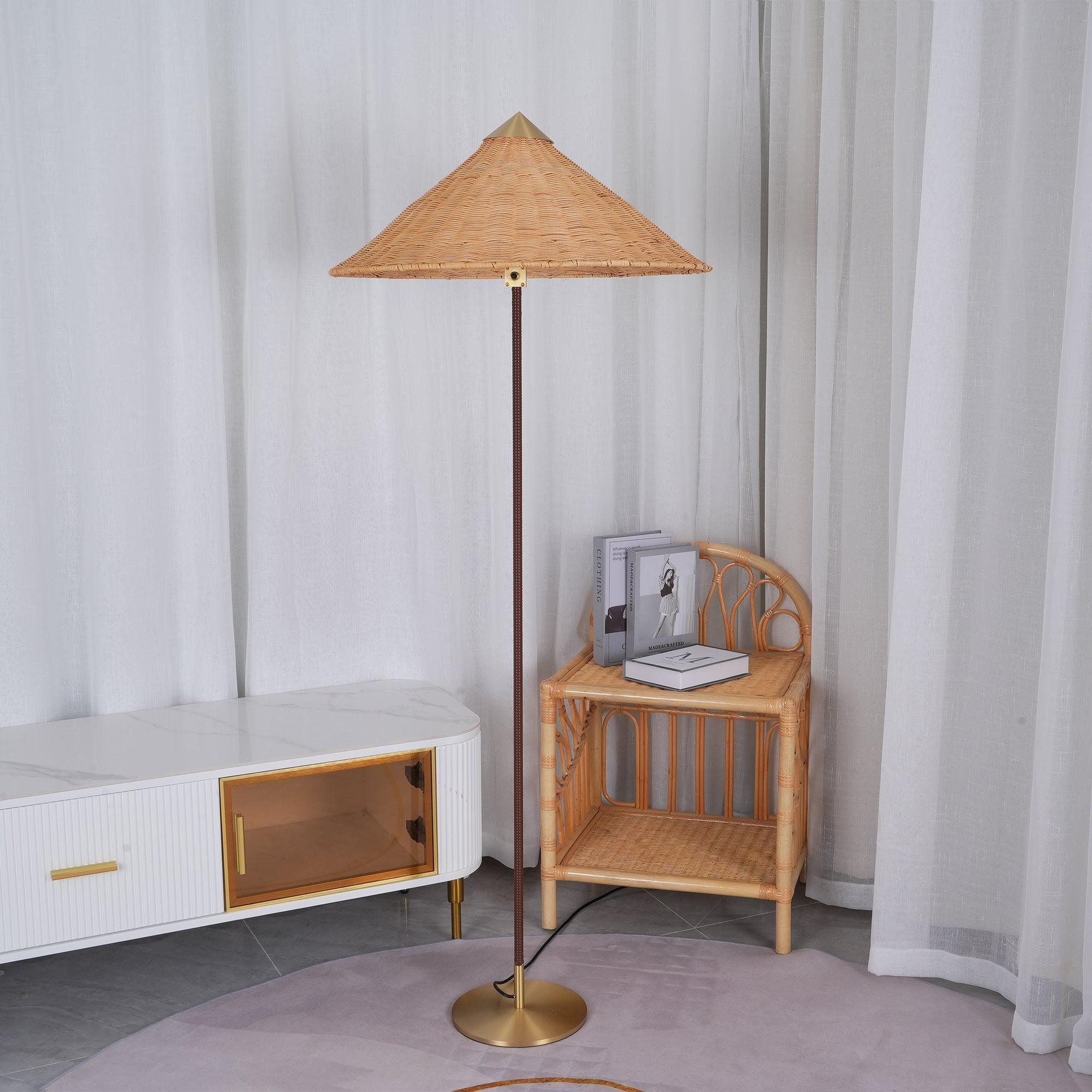 Docor Minimalist Floor Lamp