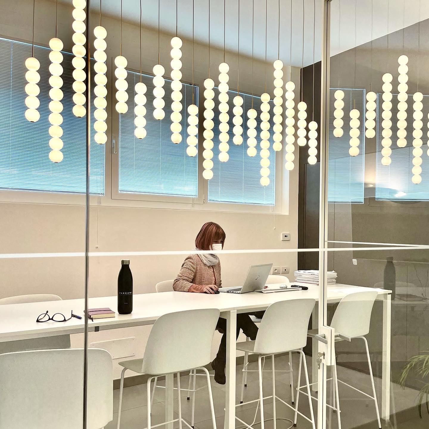 Fray Plastic Artistic Pendant Light
