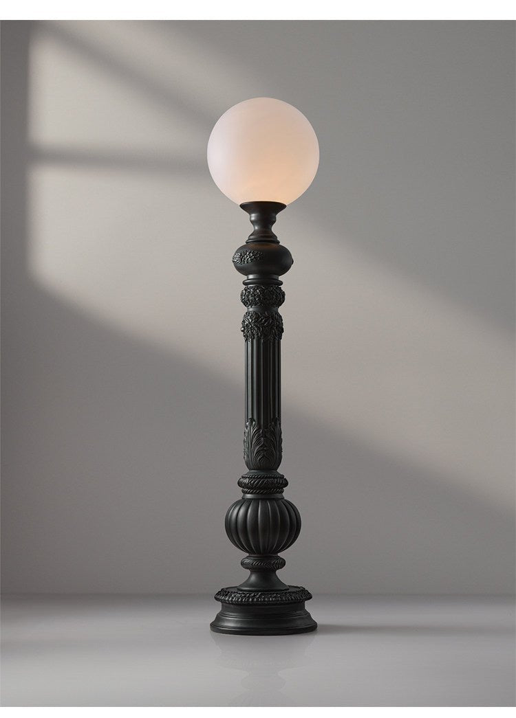 Acanto Column Floor Lamp