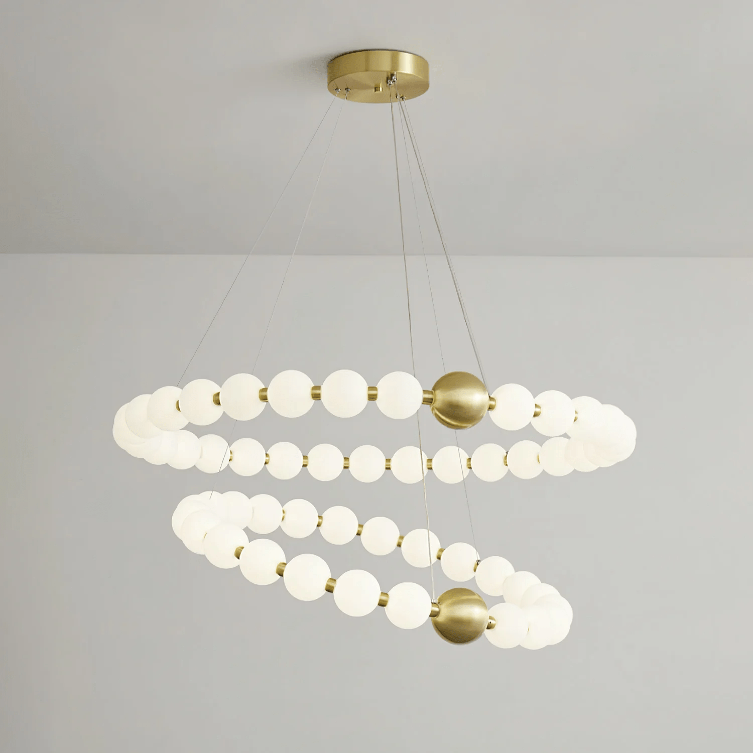 Hevrin Elegance Art Pearls Plastic Chandelier