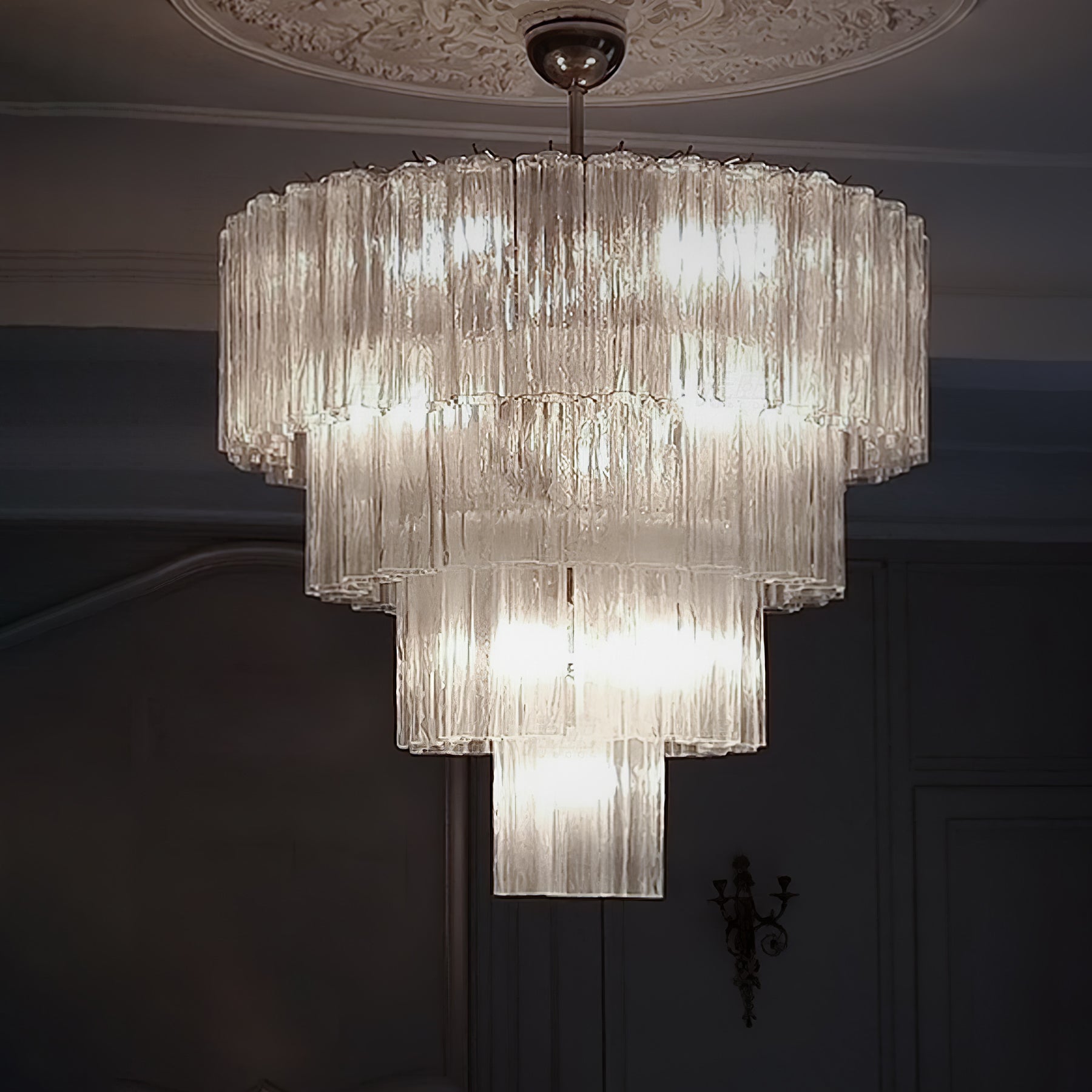 Bryndel Chandelier White Layered Tube