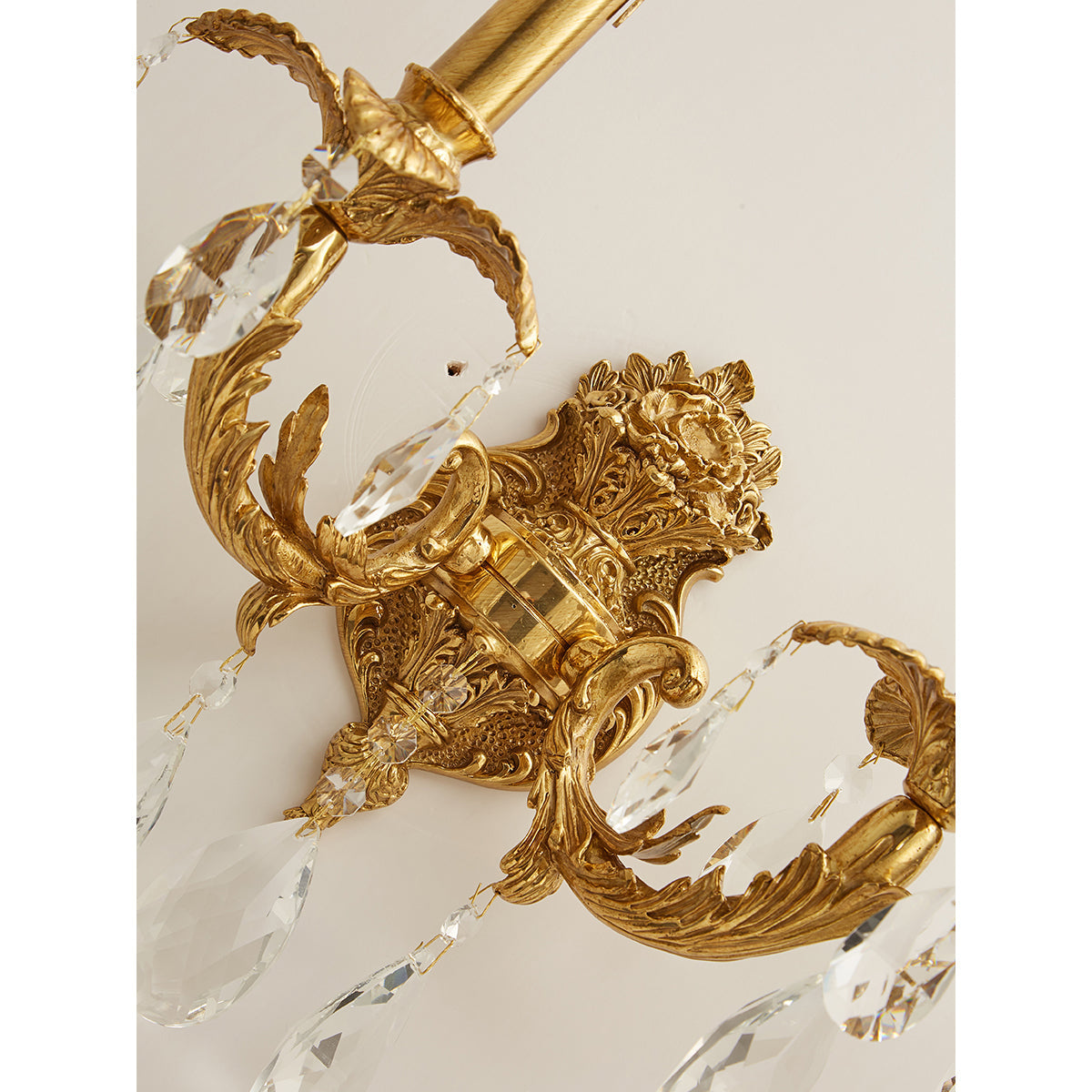 Elaivelle Wall Lamp