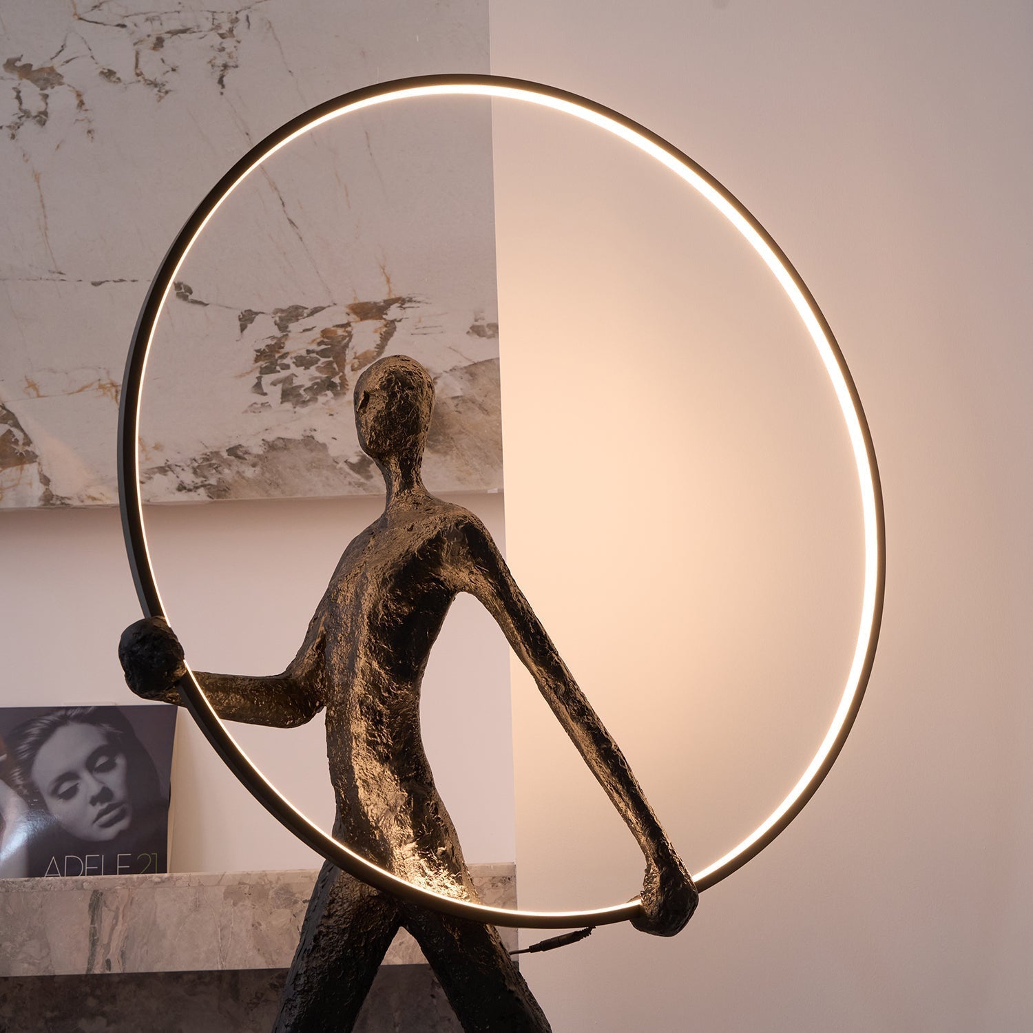 Cirarelia Floor Lamp Sculpture LED Figure