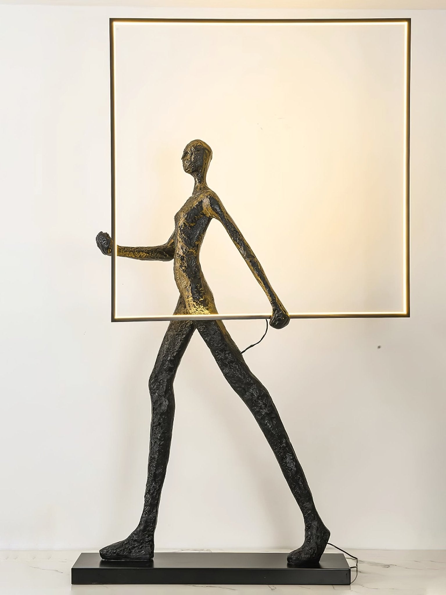Cirarelia Floor Lamp Sculpture LED Figure