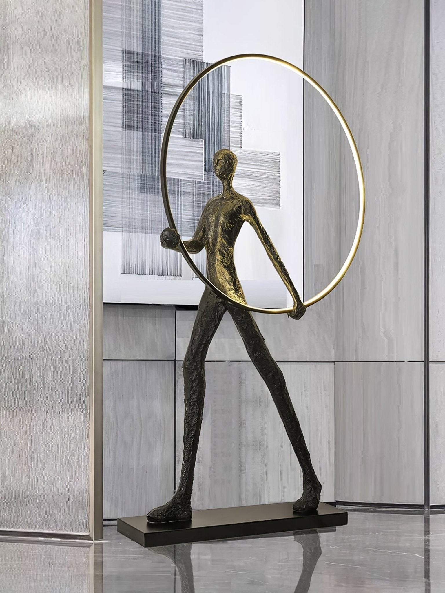 Cirarelia Floor Lamp Sculpture LED Figure