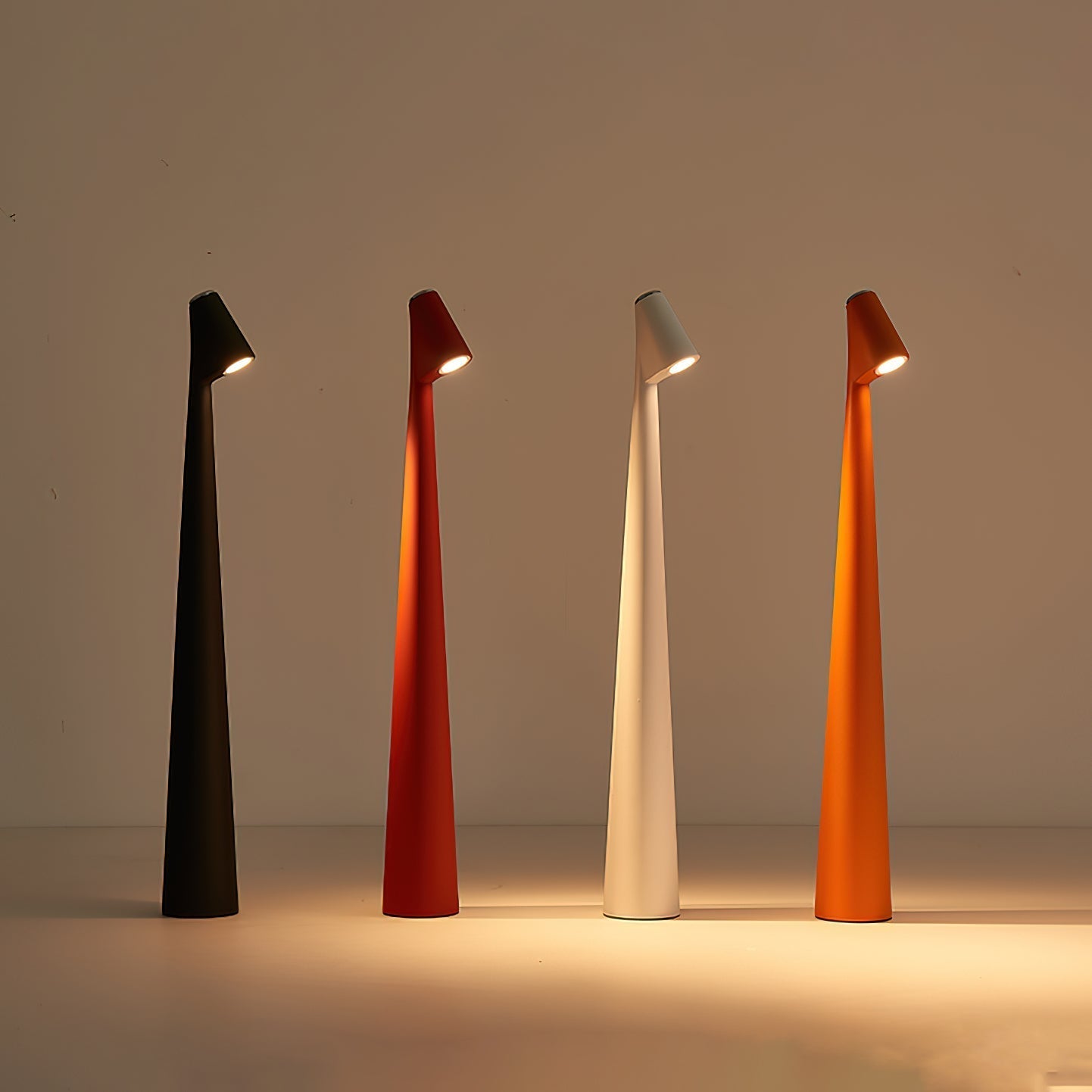 Nirerora Acrylic Minimalist Table Lamp