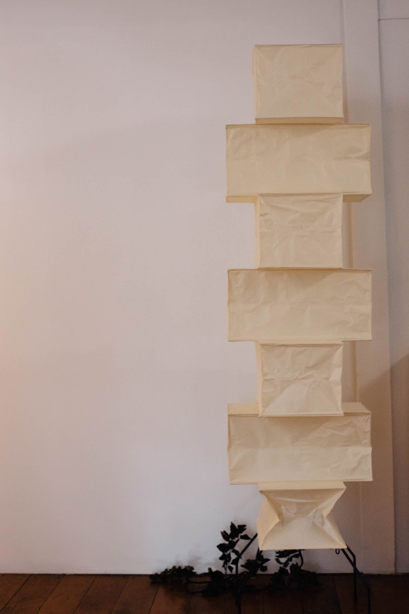 Avara Paper Floor Lamp - Neutral Decor