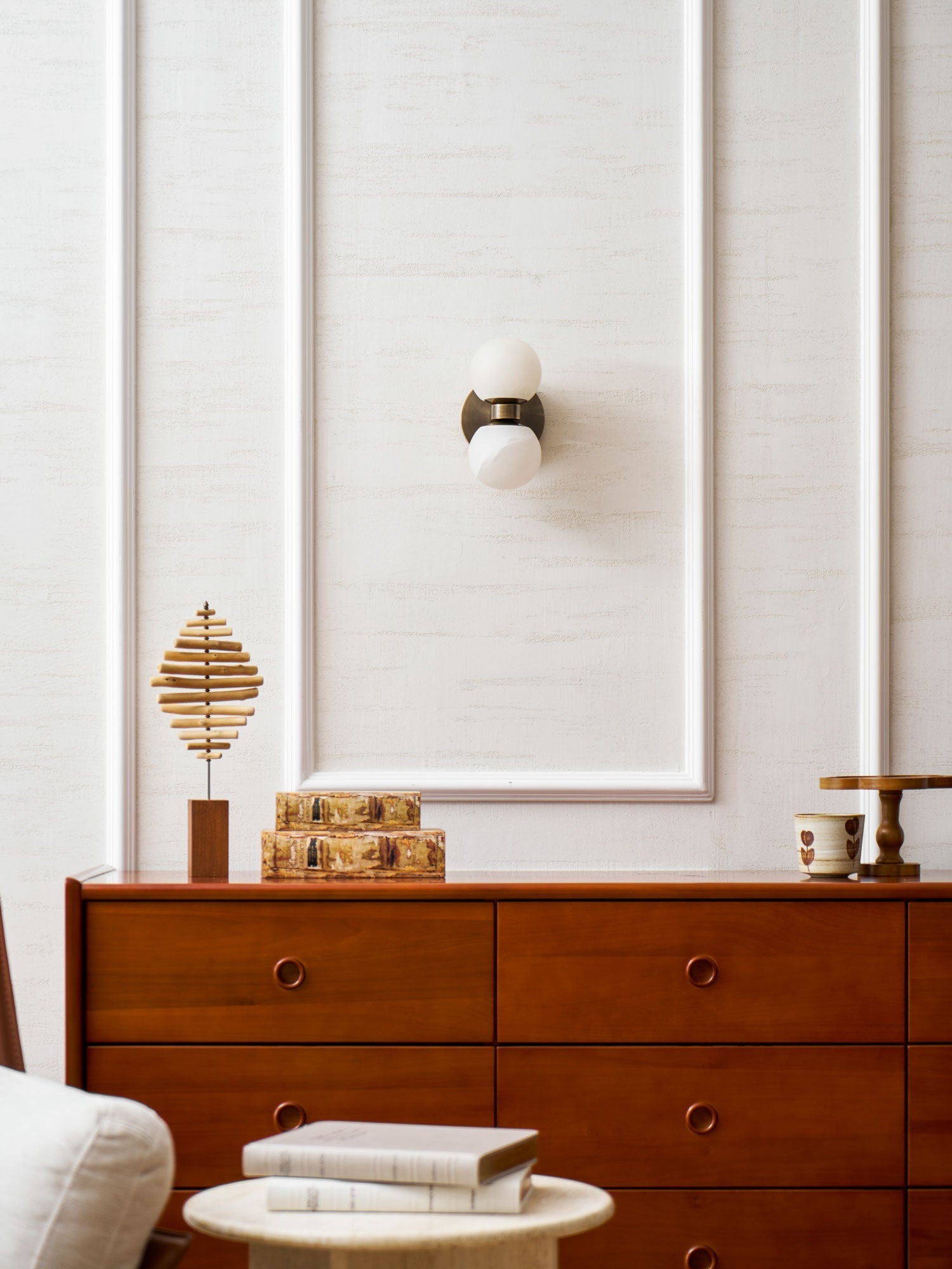 Lumenor Alabaster Celestia Orb Wall Light