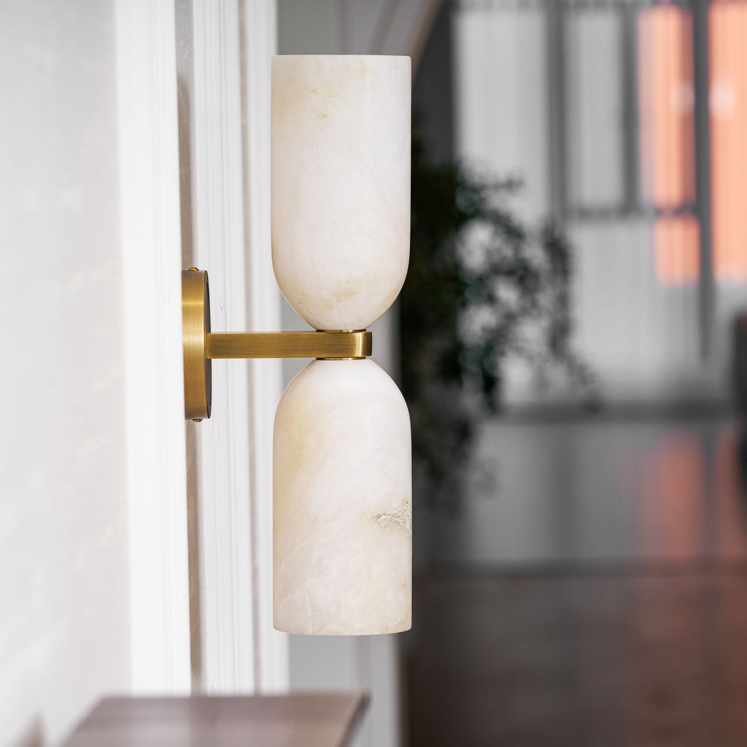 Silverstead Alabaster Nexus Indoor Wall Light