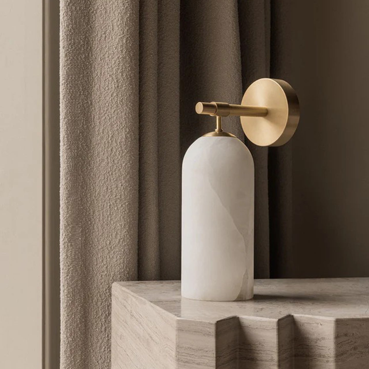 Delaborne Pillar Alabaster Indoor Wall Light