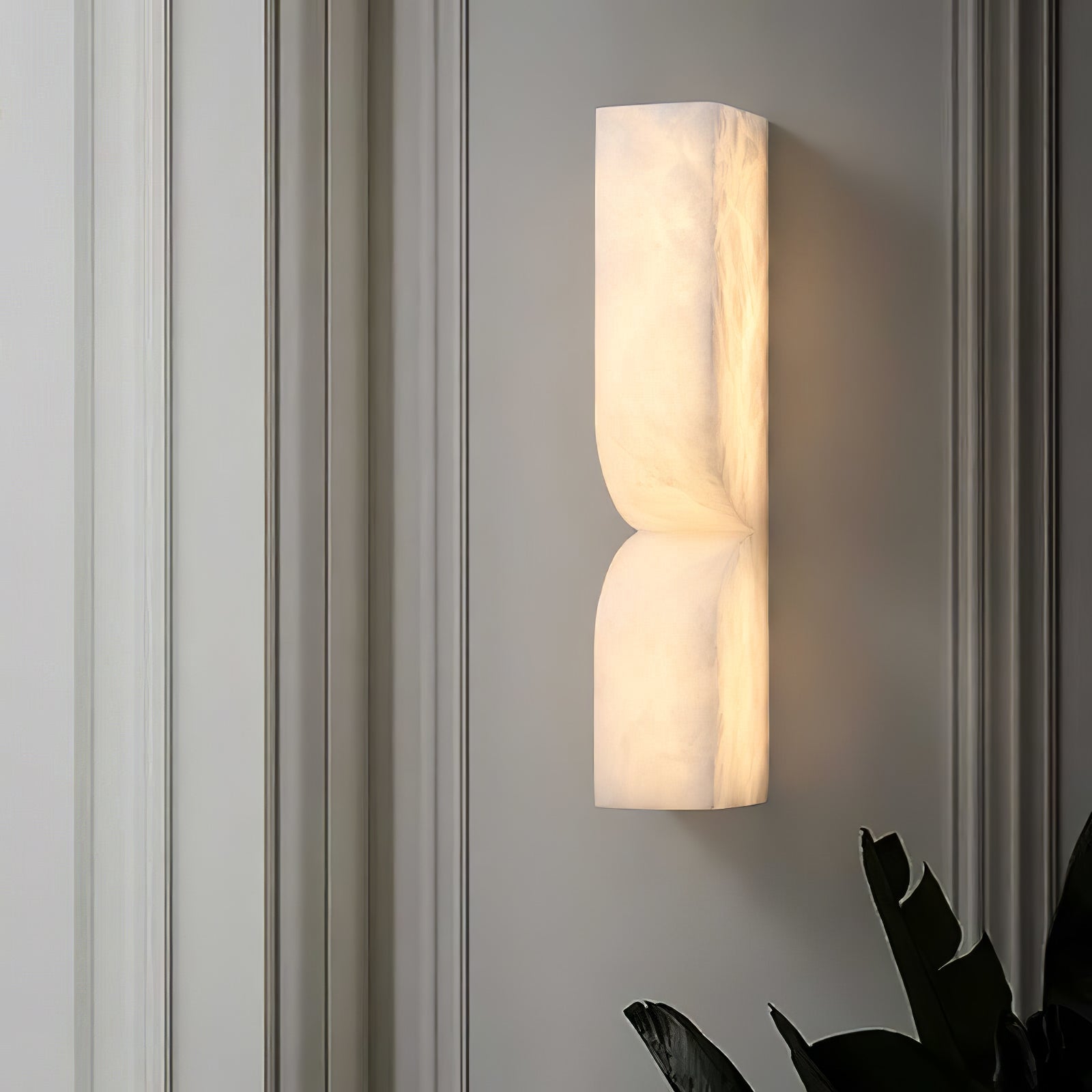Niveelle Alabaster Rectangular Wall Lamp