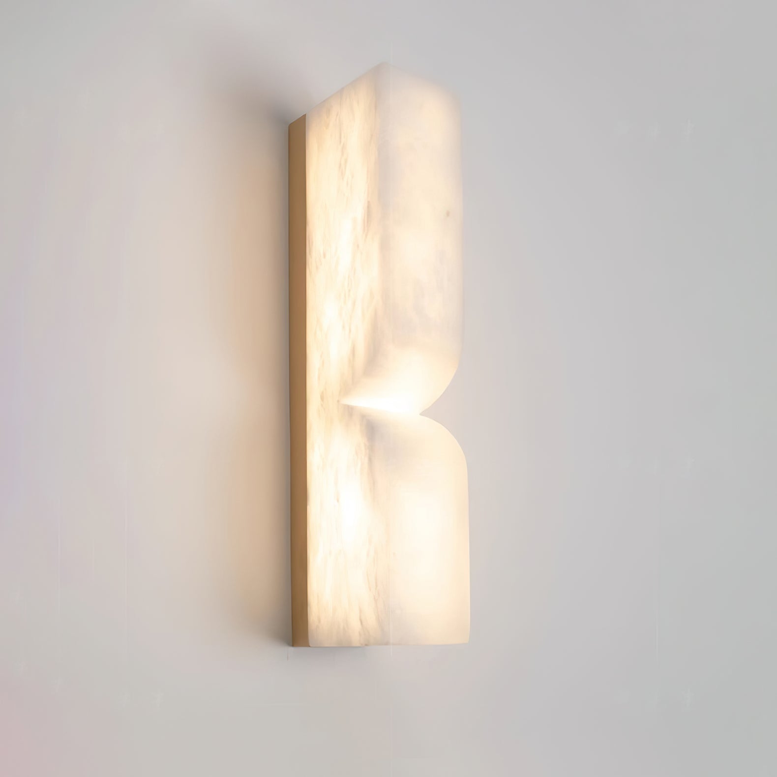 Niveelle Alabaster Rectangular Wall Lamp