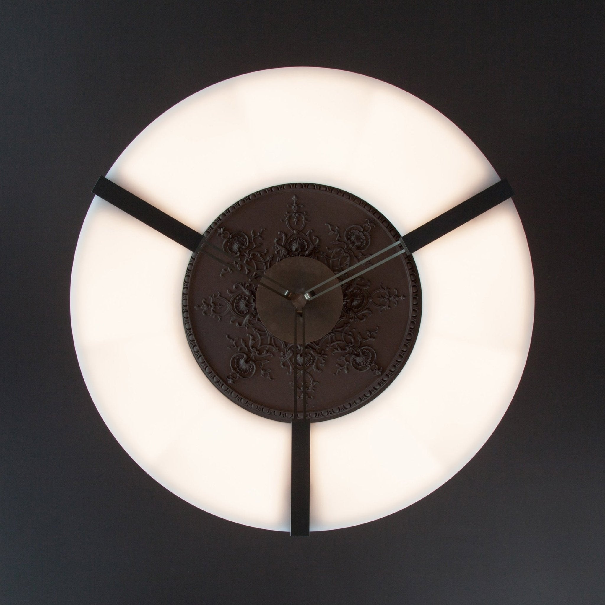 Faelor Alabaster Ring Pendant Light