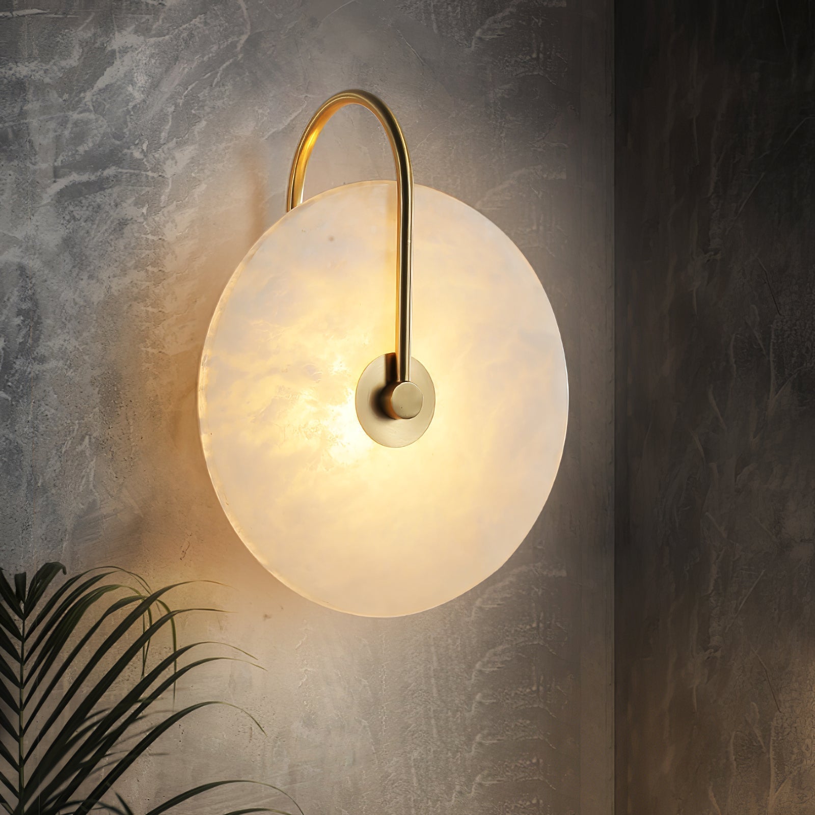 Ceraeyra Alabaster Globe Wall Light - Neutral Decor