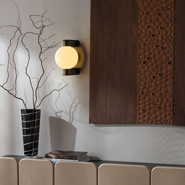 Caldrien Alabaster Orb Alabaster Sconce